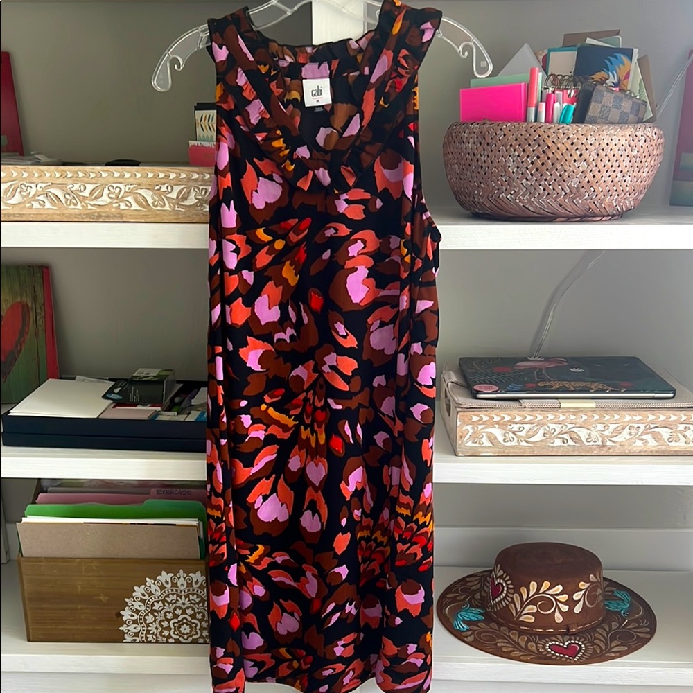 Cabi new NWOT Monarch Dress #4454 Pattern size Medium V-Neck Sundress.